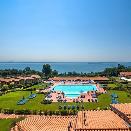 Montecolo Resort By Wonderful Italy Manerba del Garda Exterior photo